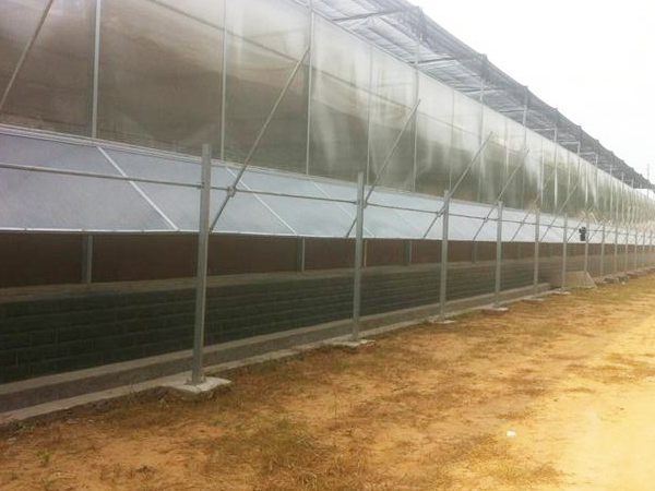 關于陽光板溫室